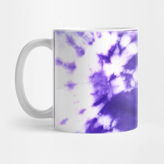 Tie-Dye Purple Heart by Carolina Díaz